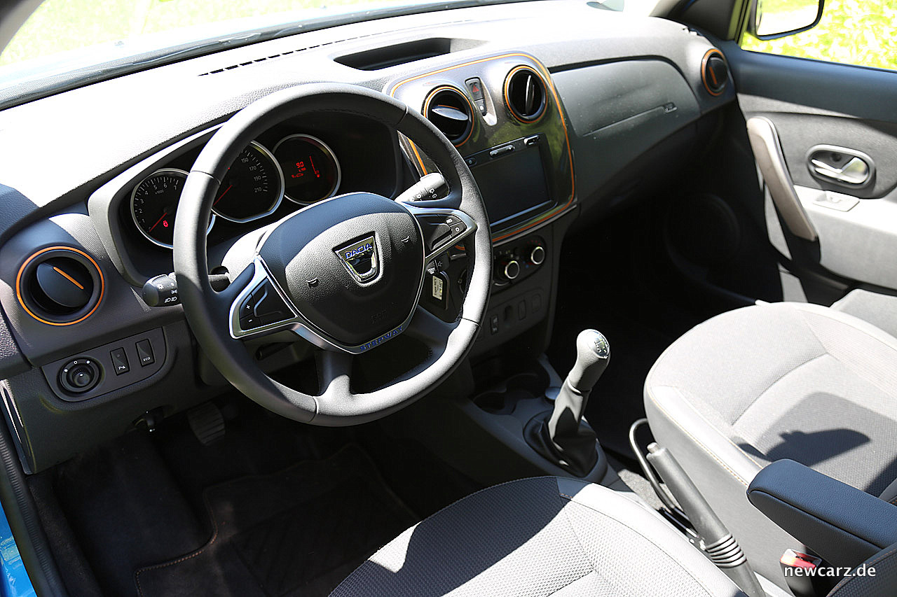 Dacia Sandero - Sparen mit Klasse - NewCarz.de Dacia Sandero - Sparen mit Klasse - NewCarz.de