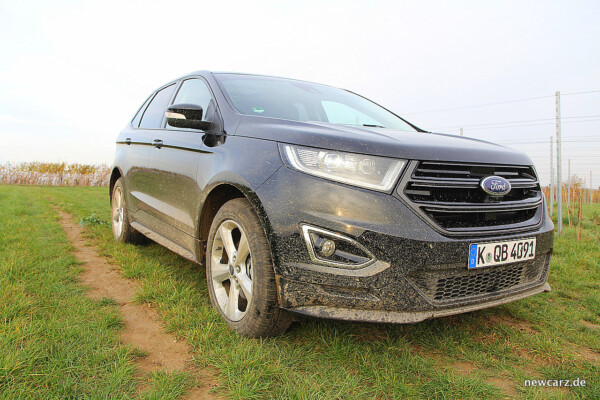 Ford Edge vorn schräg schmutzig