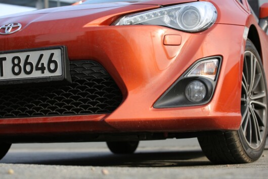 Toyota GT86 Front1