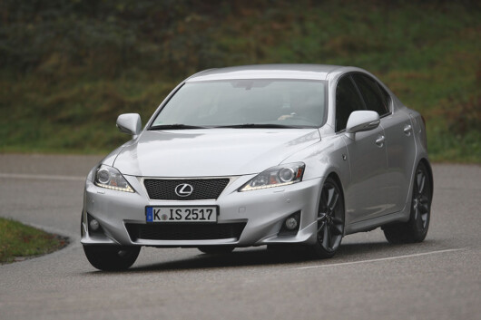 LEXUS_IS_220d_F-Sport_21642