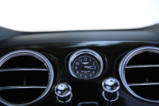 NewCarz-Bentley-Continental-GTC-V8-2021