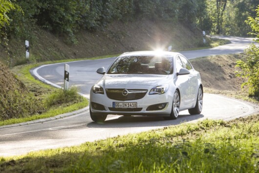 NewCarz-Opel-Insignia-Fahrbericht-C3811