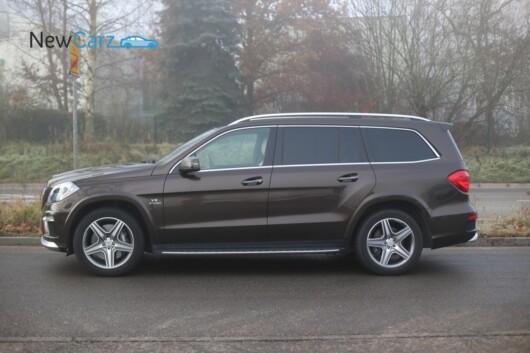 NewCarz-Mercedes-Benz-GL63-AMG-182