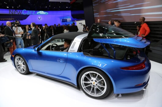 NewCarz-Porsche-Targa-911-Detroit-NAIAS-799