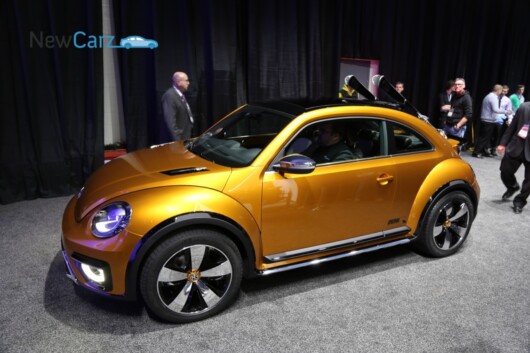 NewCarz-Volkswagen-VW-Beetle-Dune-Detroit-NAIAS-09