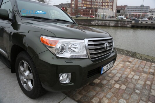 NewCarz-Toyota-LandCruiser-V8-Fahrbericht-Test-103