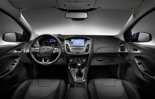 NewFordFocus-interior-01