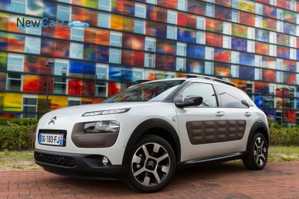 NewCarz-Citroen-C4-Cactus-902