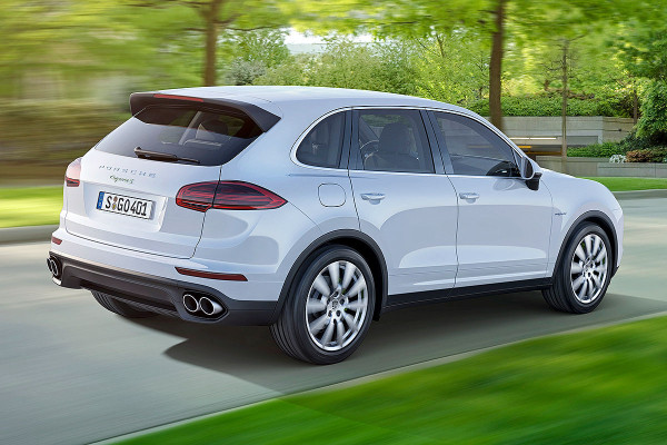 NewCarz-Facelift-Porsche-Cayenne-4