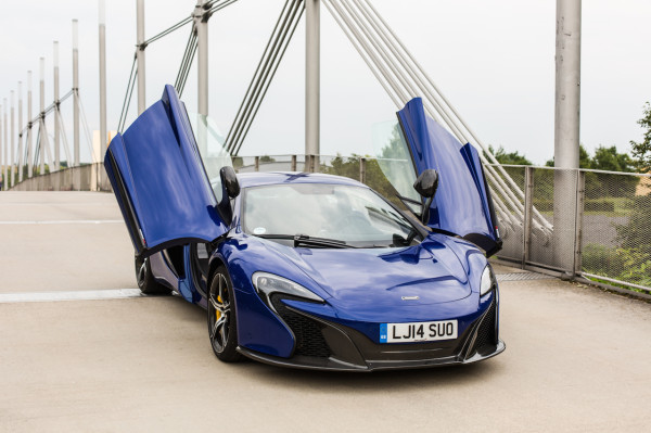 NewCarz-McLaren-650S-883