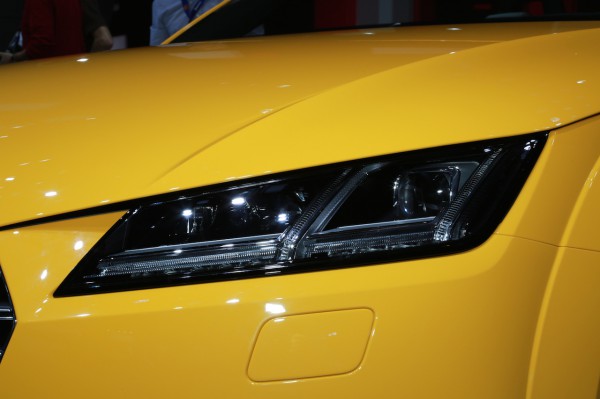 NewCarz-Audi-TT-Roadster-65