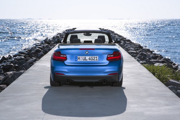 NewCarz-BMW-2er-Cabrio-41