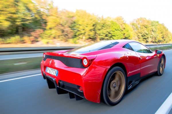 NewCarz-Ferrari-458-Speciale-646