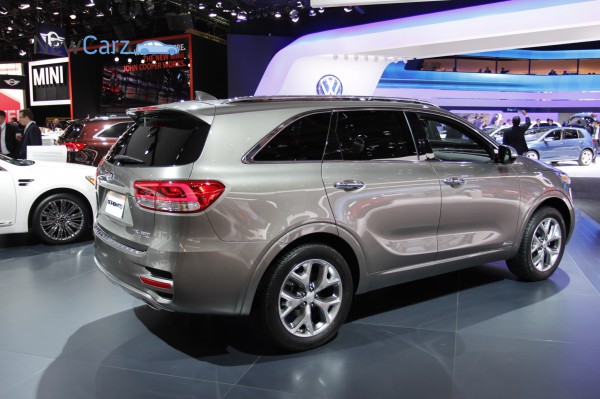 NewCarz-Kia-Sorento-Detroit-NAIAS-1