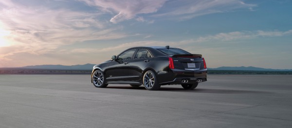 NewCarz-Cadillac-ATS-V-Coupe-7