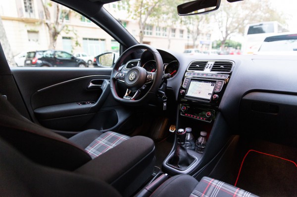 NewCarz-Volkswagen-Polo-GTI-3088