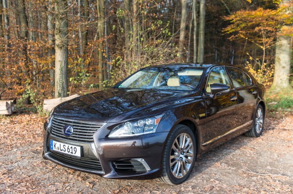 NewCarz-Lexus-LS600hL-Fahrbericht-163