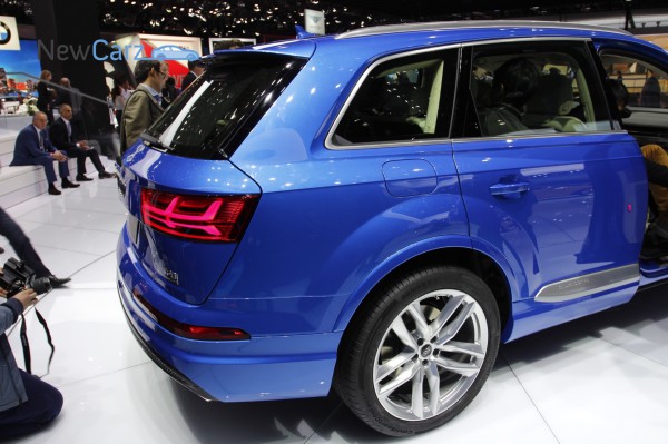 NewCarz-Audi-Q7-Detroit-NAIAS-74