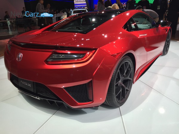 NewCarz-Honda-NSX-Detroit-NAIAS-47