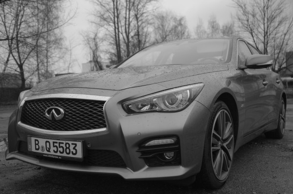 NewCarz-Infiniti-Q50-2.0t-Fahrbericht-097