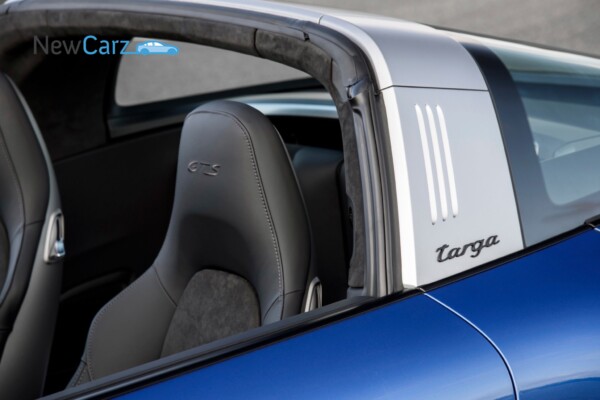 NewCarz-Porsche-911-Targa4-GTS-Ascari-515