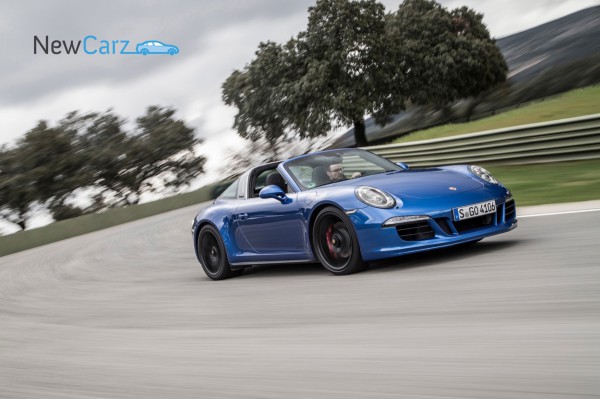 NewCarz-Porsche-911-Targa4-GTS-Ascari-526