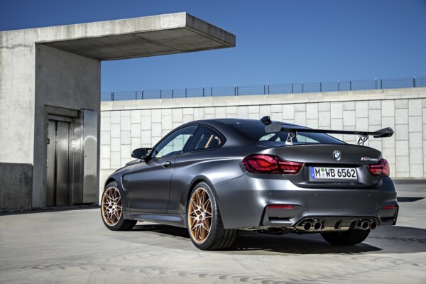 NewCarz-BMW-M4-GTS-03