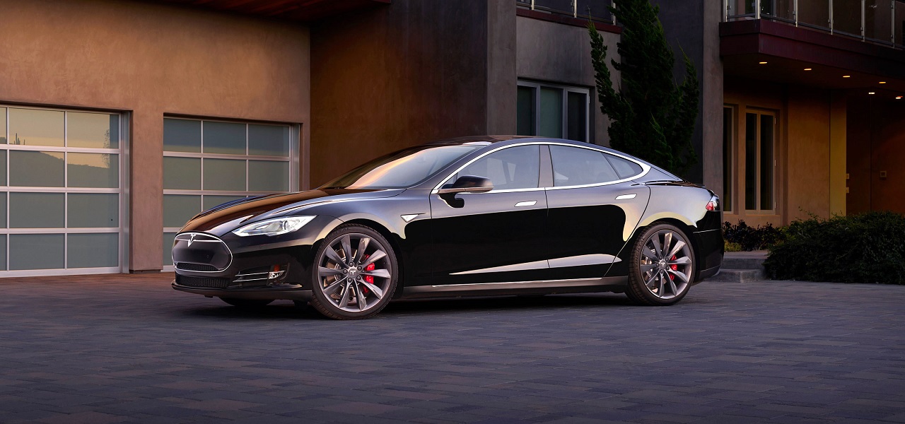 Teslas Autopilot – Vollautonomes Fahren per Update