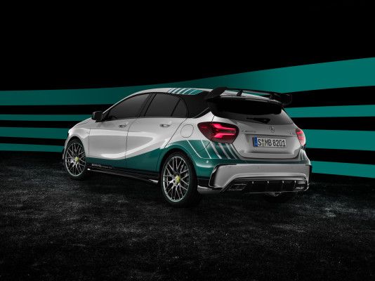 Mercedes-AMG A 45 4MATIC Champions Edition