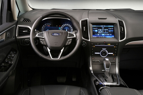 NewCarz-Ford-Galaxy-III (3)