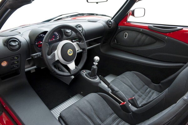 NewCarz-Lotus-Elise-Sport-05