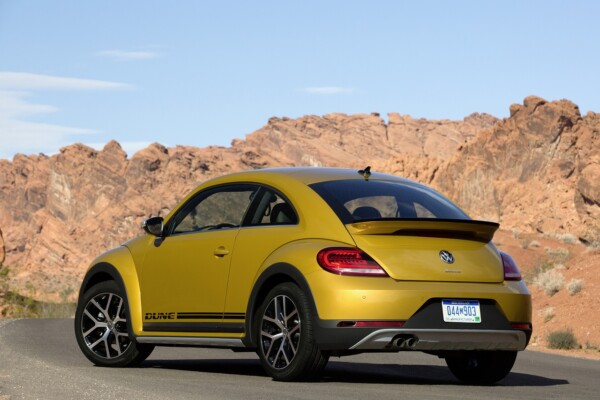 NewCarz-VW-Beetle-Dune-05