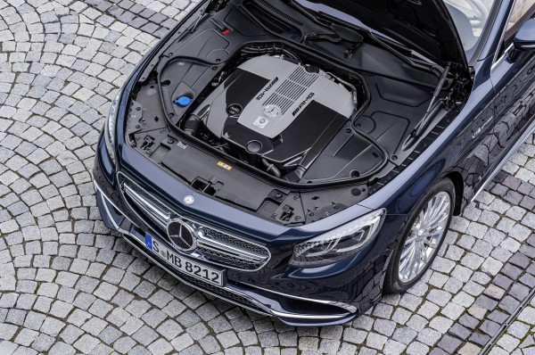 Mercedes-AMG S 65 Cabrio, V12-Biturbomotor, 463 kW (630 PS), 1000 Nm V12 biturbo engine,