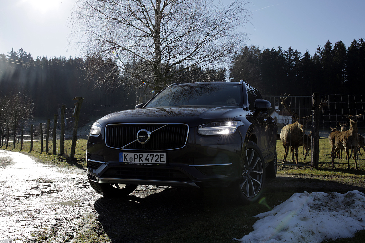 NewCarz Volvo XC90 Elchtest in Bayern