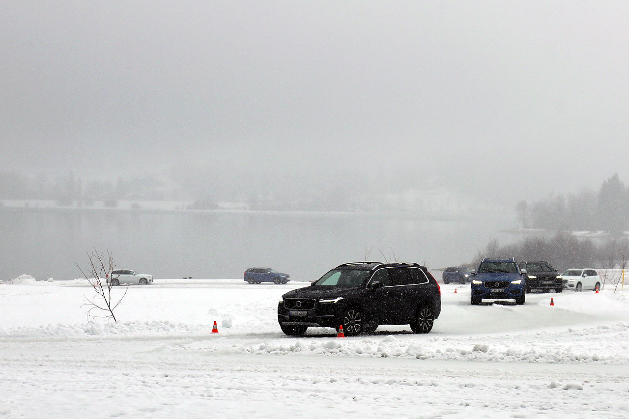 NewCarz Volvo Winter Test Drive