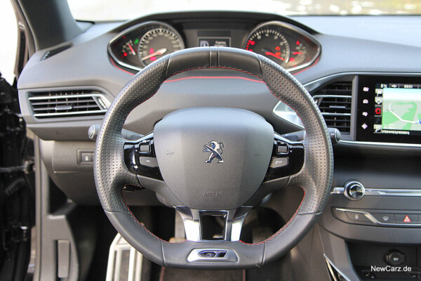 NewCarz-Peugeot-308-GT (13)