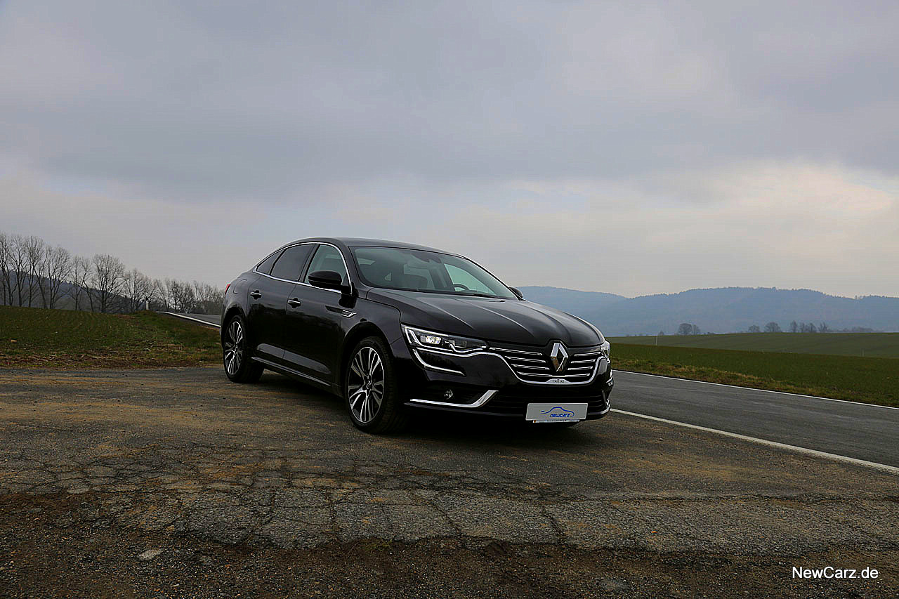 NewCarz-Renault-Talisman-Initiale