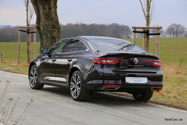 NewCarz-Renault-Talisman-Initiale-P (30)