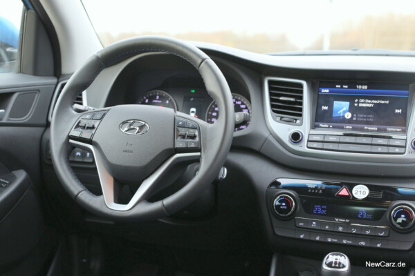 NewCarz-Hyundai-Tucson-FB-09