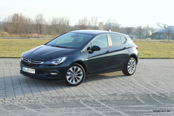 NewCarz-Opel-Astra-FB-06