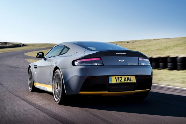 NewCarz-V12-Vantage-S-01