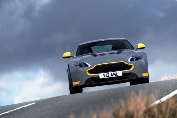 NewCarz-V12-Vantage-S-05