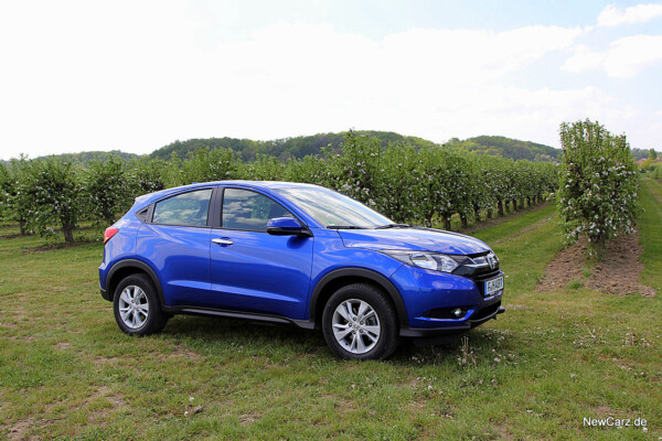 NewCarz-Honda-HR-V-25