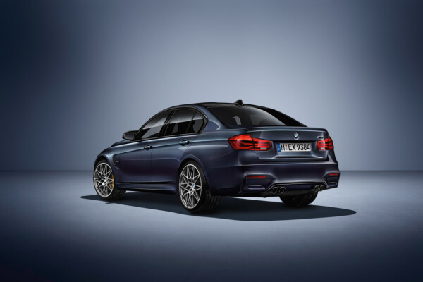 NewCarz-BMW-M3-30Jahre-5