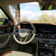 NewCarz-Mercedes-Benz-E-Klasse-Interior