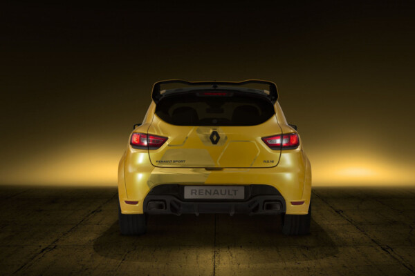 NewCarz-Renault-Clio-RS16-2