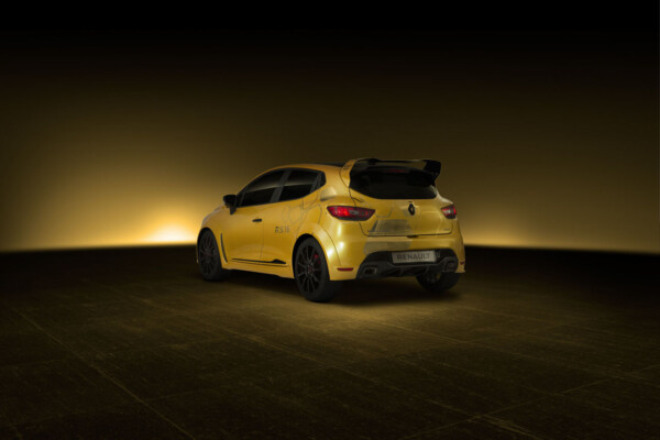 NewCarz-Renault-Clio-RS16-3