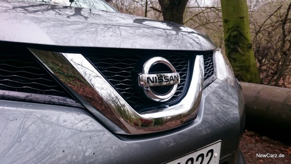 NewCarz-Nissan-X-Trail-FB-12