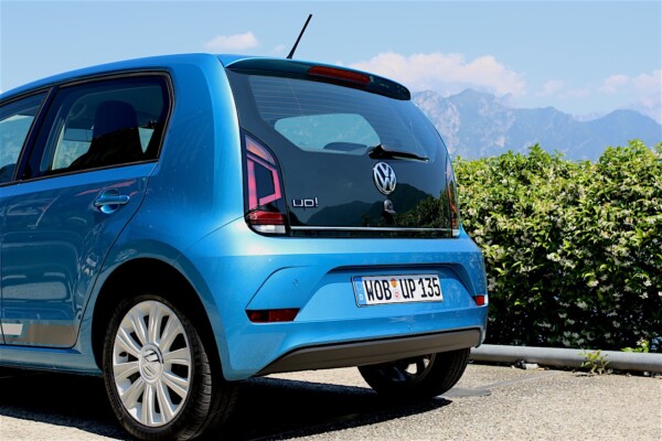 NewCarz-VW-Up!-FB-15