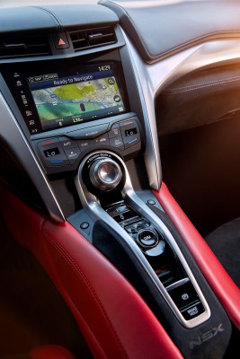 HONDA NSX INTERIOR DETAIL